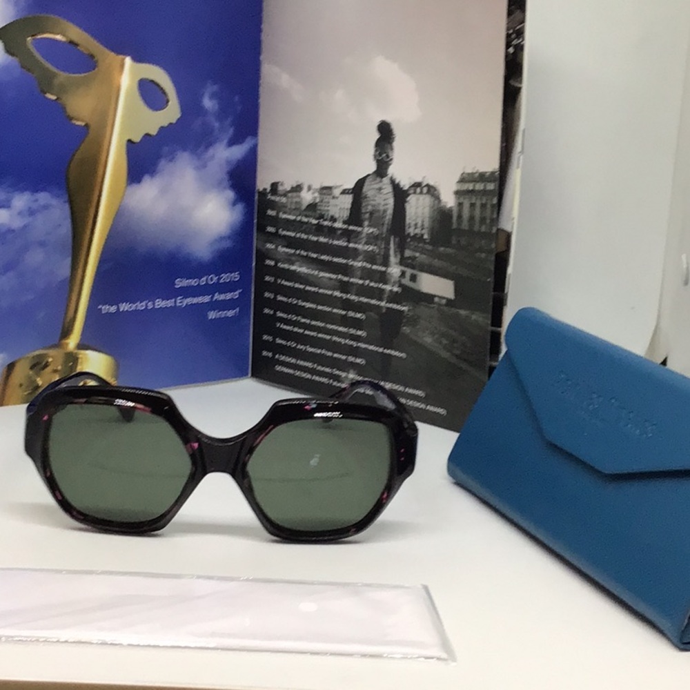 Original NWOT Factory 900 retro rf 024 sunglasses.